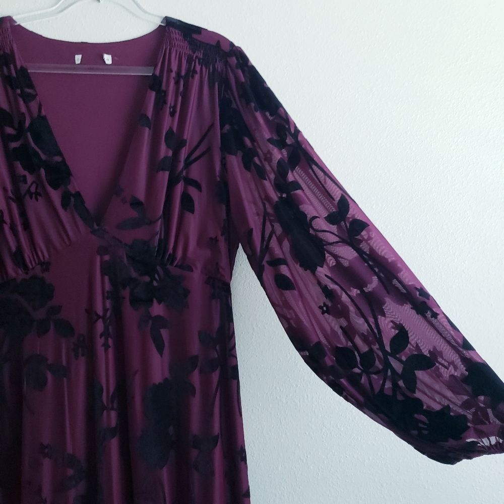 Baltic Born Liana Velvet Embossed Maxi Dress New Without Tags - Picture 5 of 8